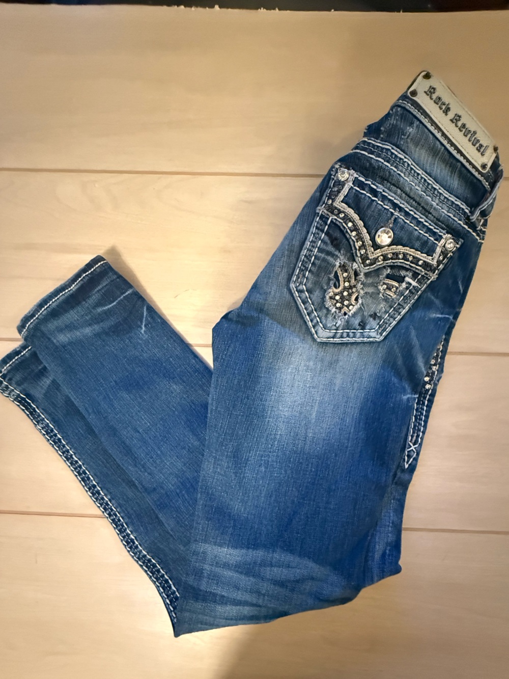 Rock Revival Embellished Iselin Jeans Mid rise Skinny 27
